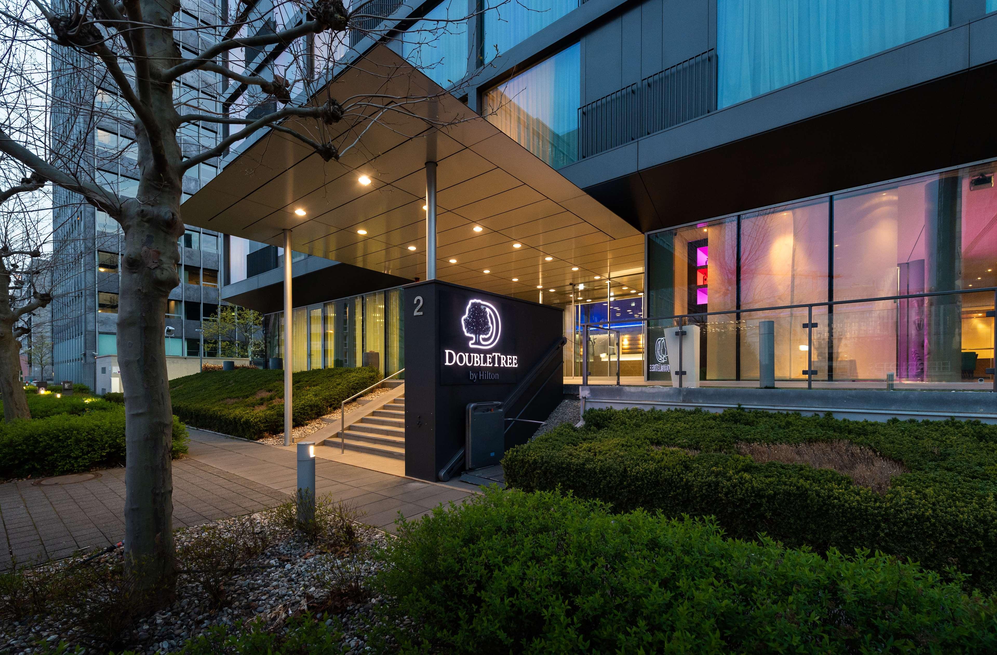 Doubletree By Hilton Frankfurt Niederrad Hotel Frankfurt am Main Exterior photo